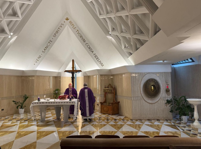 Cardinal Vérgez Alzaga celebrates Mass for the Staff of the Vatican Directorate of Health and Hygiene