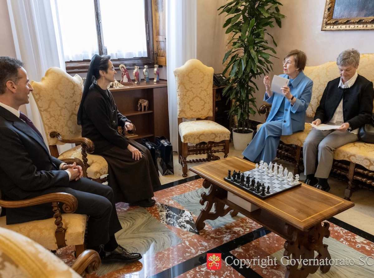 Visite de l’épouse du Président de la République fédérale d’Autriche 