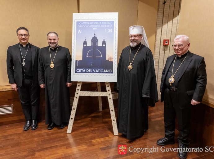 Presentados el sello, el folder y el sobre conmemorativo dedicados a la Iglesia greco-católica en Ucrania