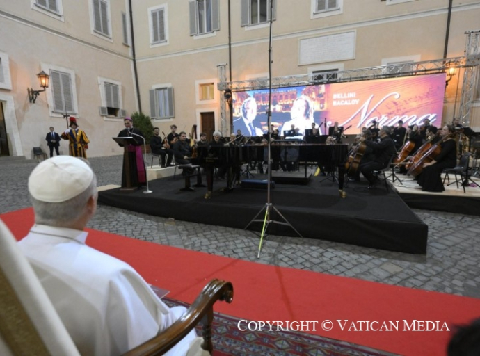 En el Patio del Palacio Apostólico de Castel Gandolfo Concierto en honor del Papa León XIV