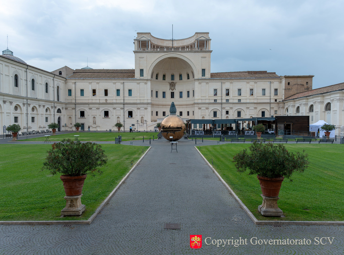 Il Cortile della Pigna torna al suo splendore