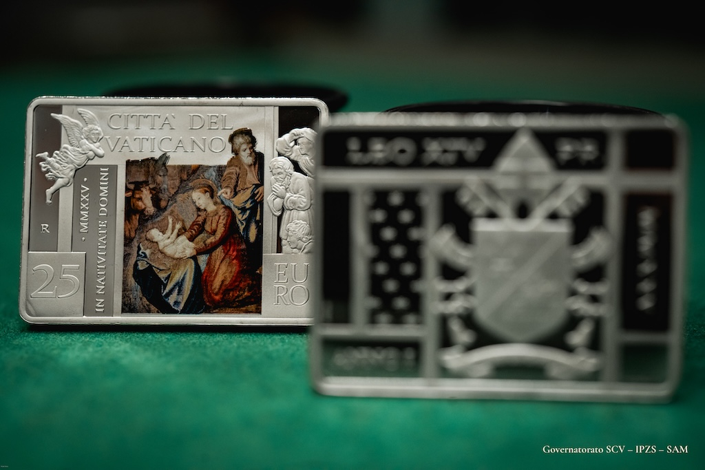 The Governorate of Vatican City State and IPZS together for the Christmas 2025 coin