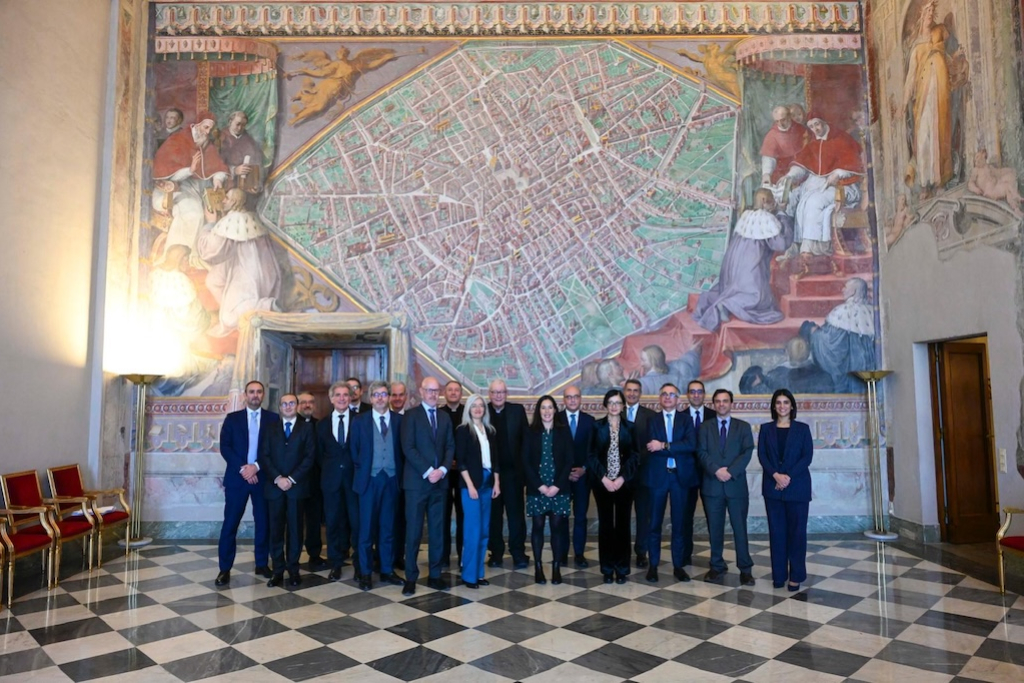 Réunion annuelle du Comité mixte entre l’État de la Cité du Vatican et l’Union européenne sur la convention monétaire, au Vatican